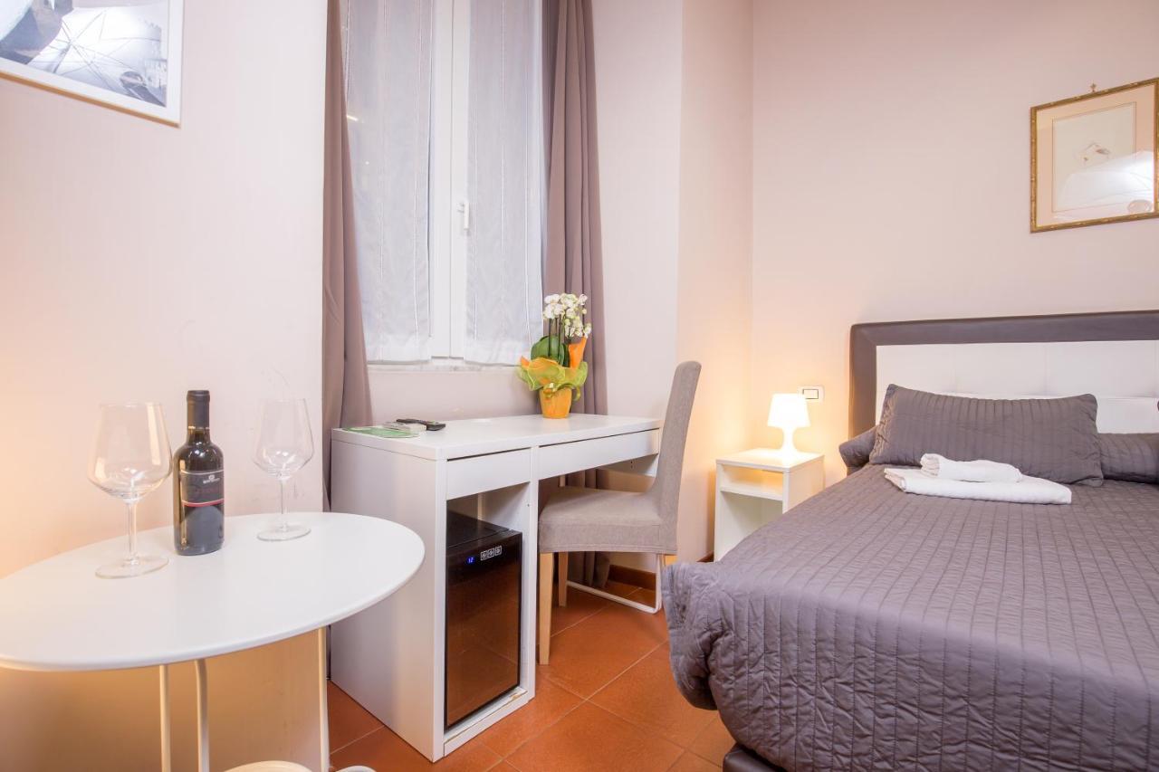 Azzurra Rooms Rome Exterior photo
