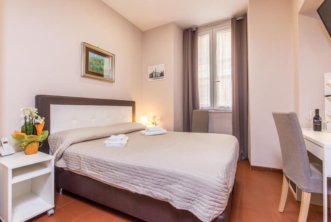 Azzurra Rooms Rome Exterior photo