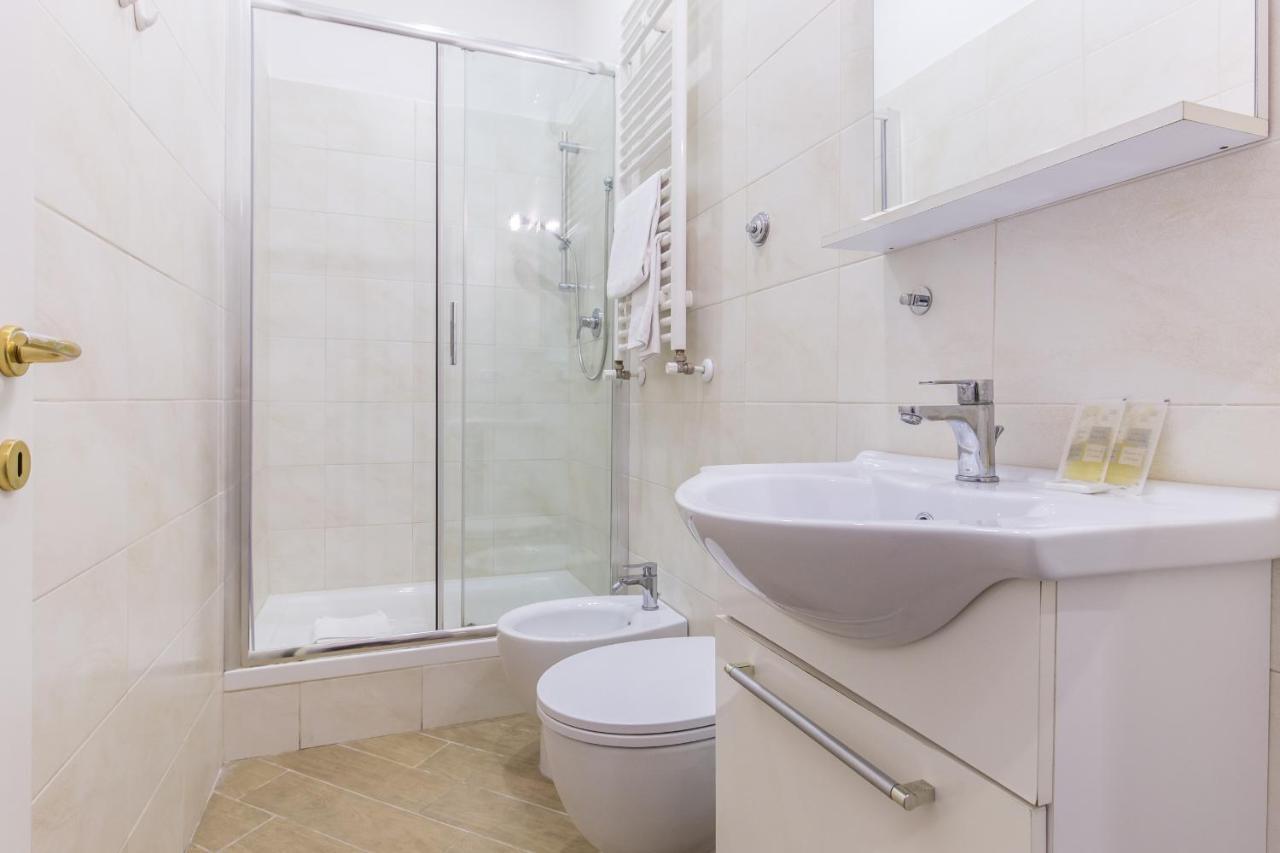 Azzurra Rooms Rome Exterior photo